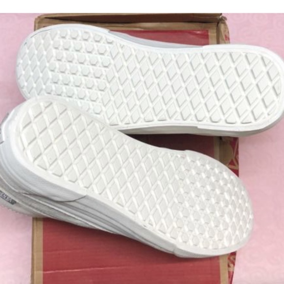 Vans Sk8 Hi Del Pato MTE Scotchgard Blanc Boots - Picture 5 of 7